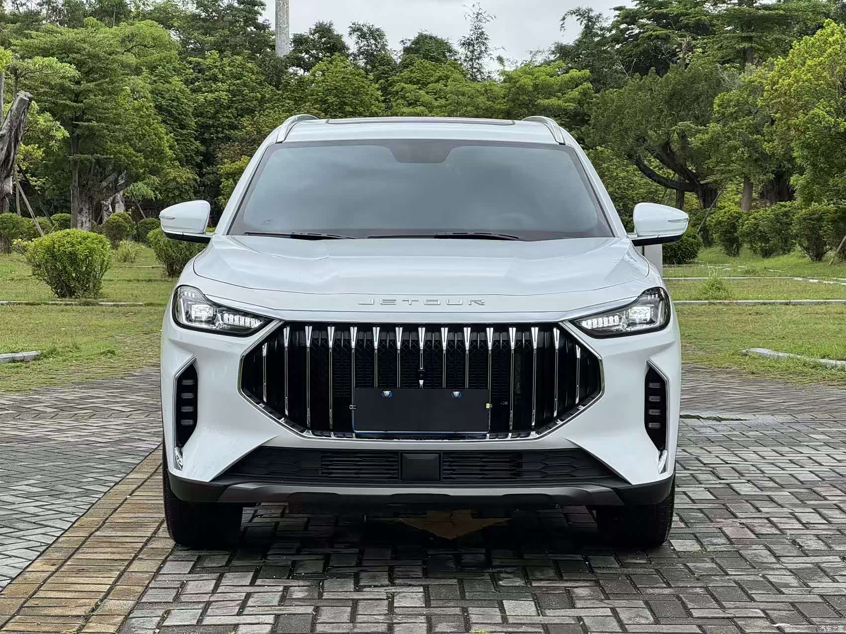 Jetour X70, 2023 2