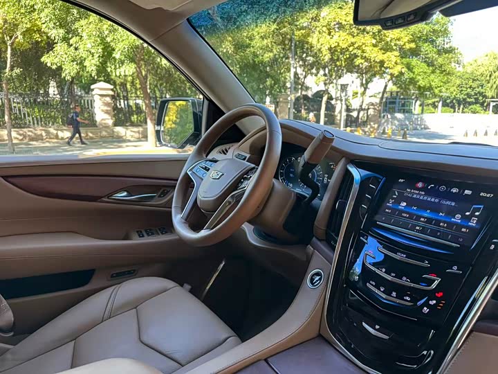 Cadillac kai lei de ESCALADE 2017 6.2L ESV bo jin ban jia zhang xing