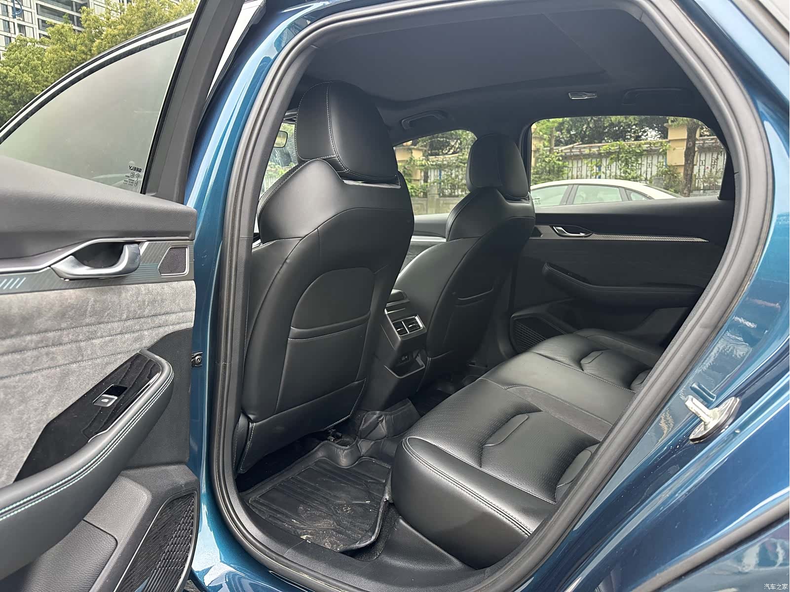 Geely Preface, 2022 8