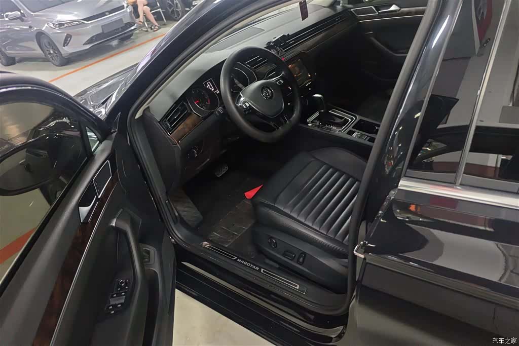 Volkswagen Magotan, 2020 9