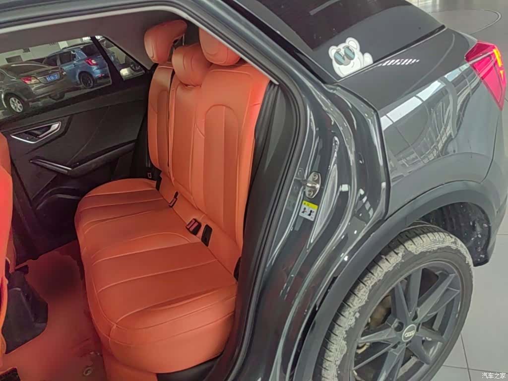 Audi Q2L, 2019 17