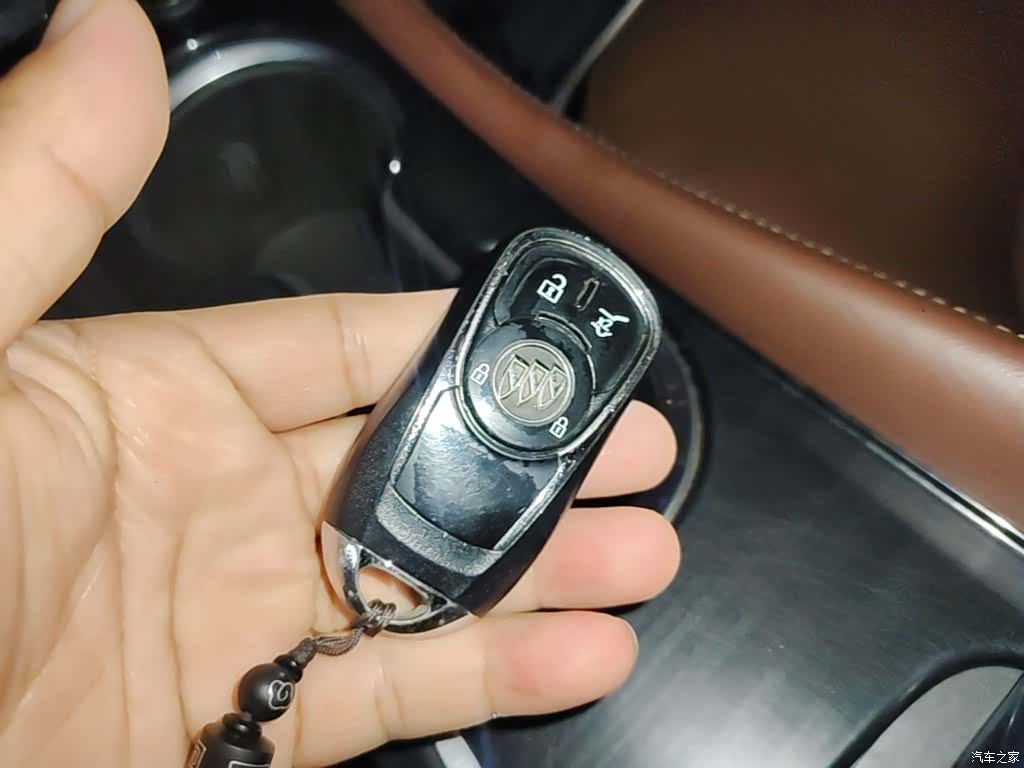 Buick Envision Plus, 2018 9