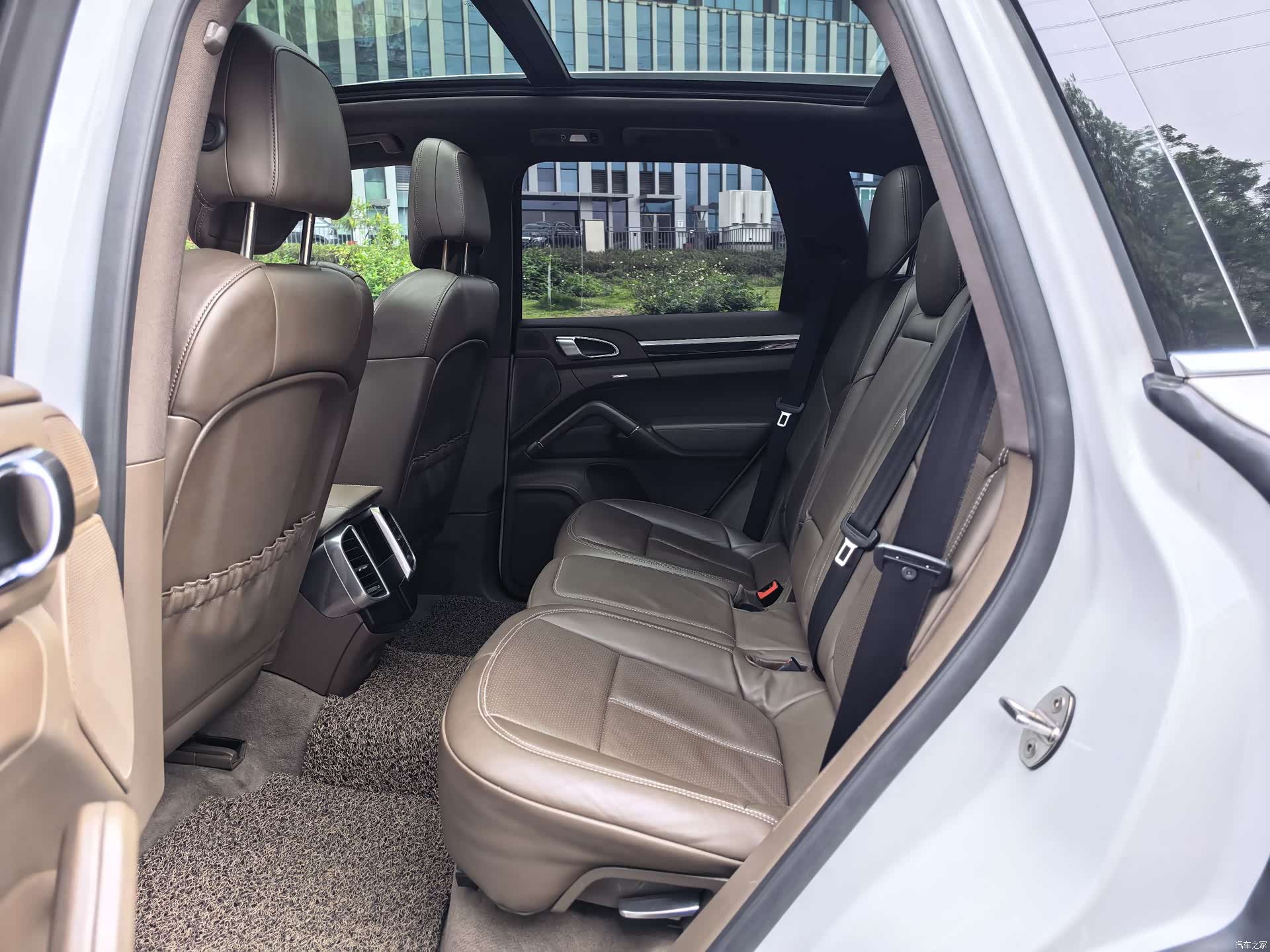 Porsche Cayenne, 2013 9