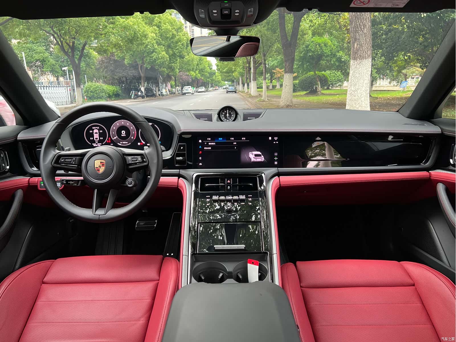 Porsche Panamera, 2024 6