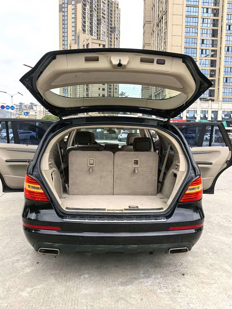 Mercedes-Benz R-Class, 2013 16