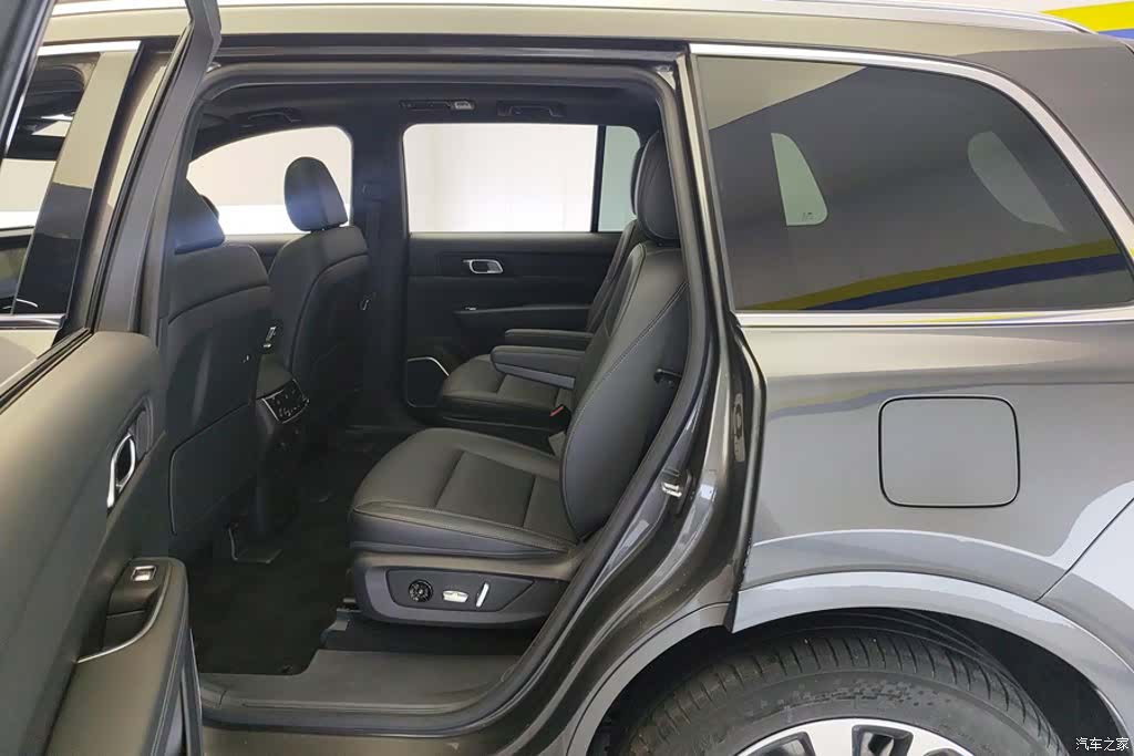 Li Auto ONE, 2022 11