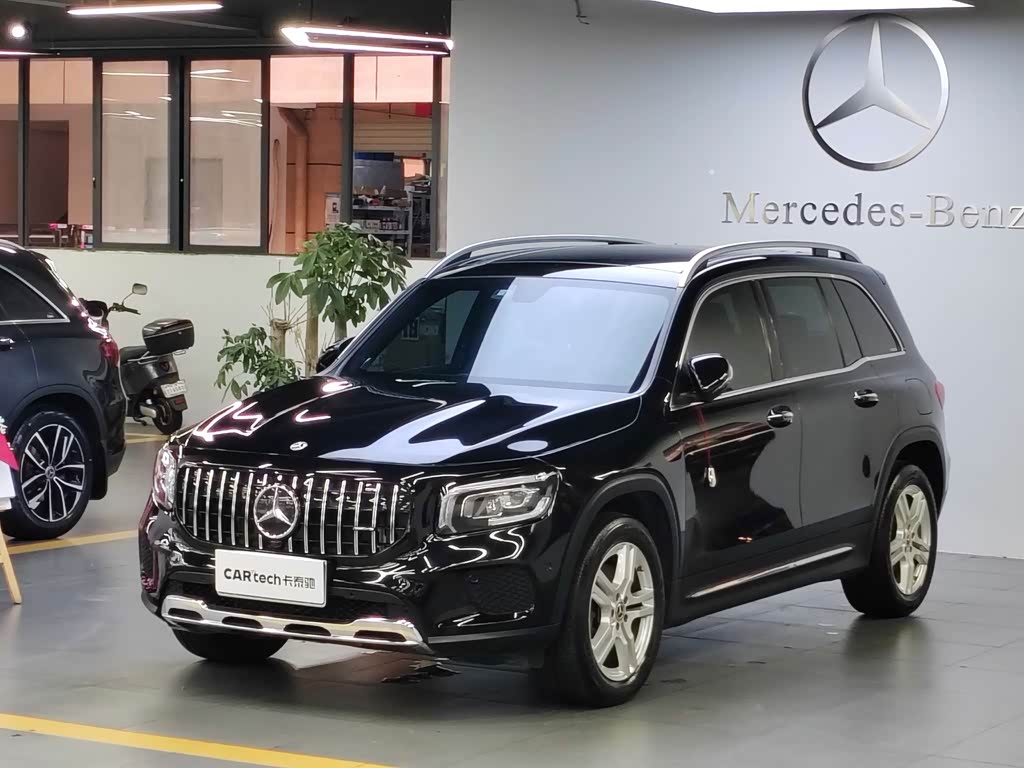 Mercedes-Benz GLB