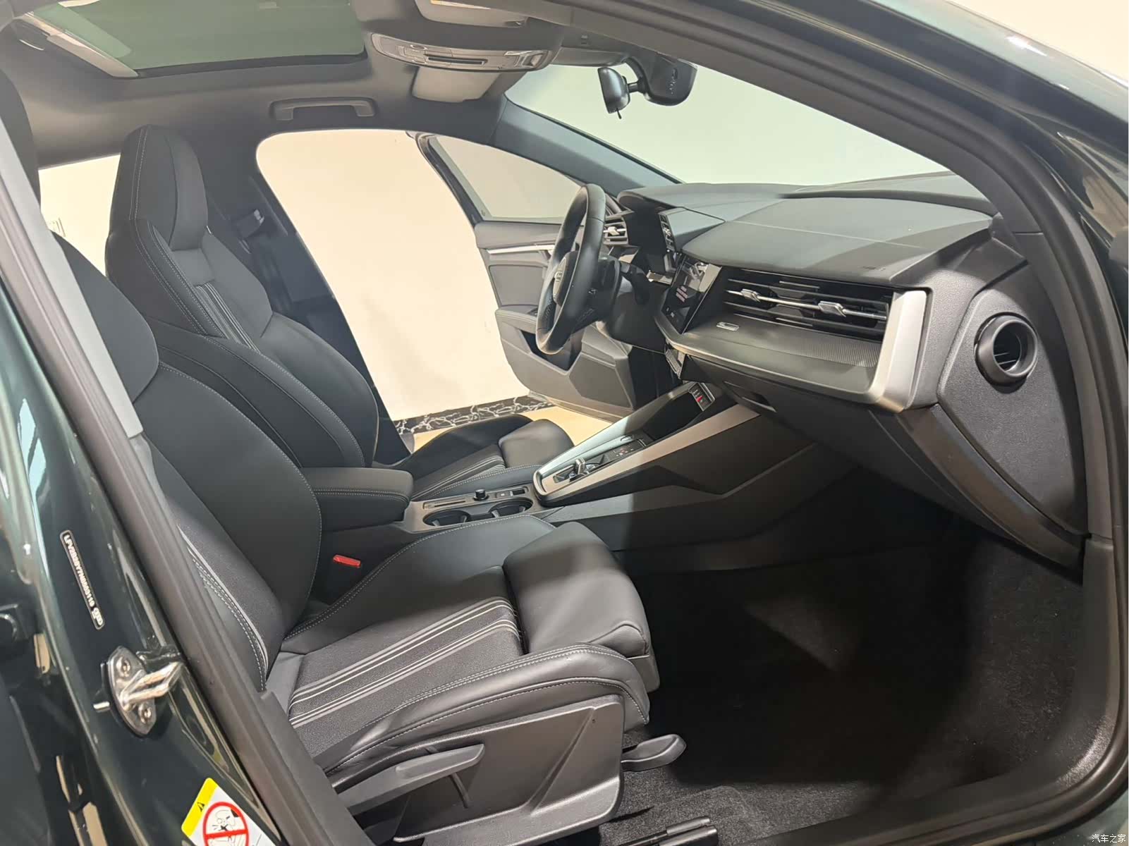 Audi A3, 2023 10