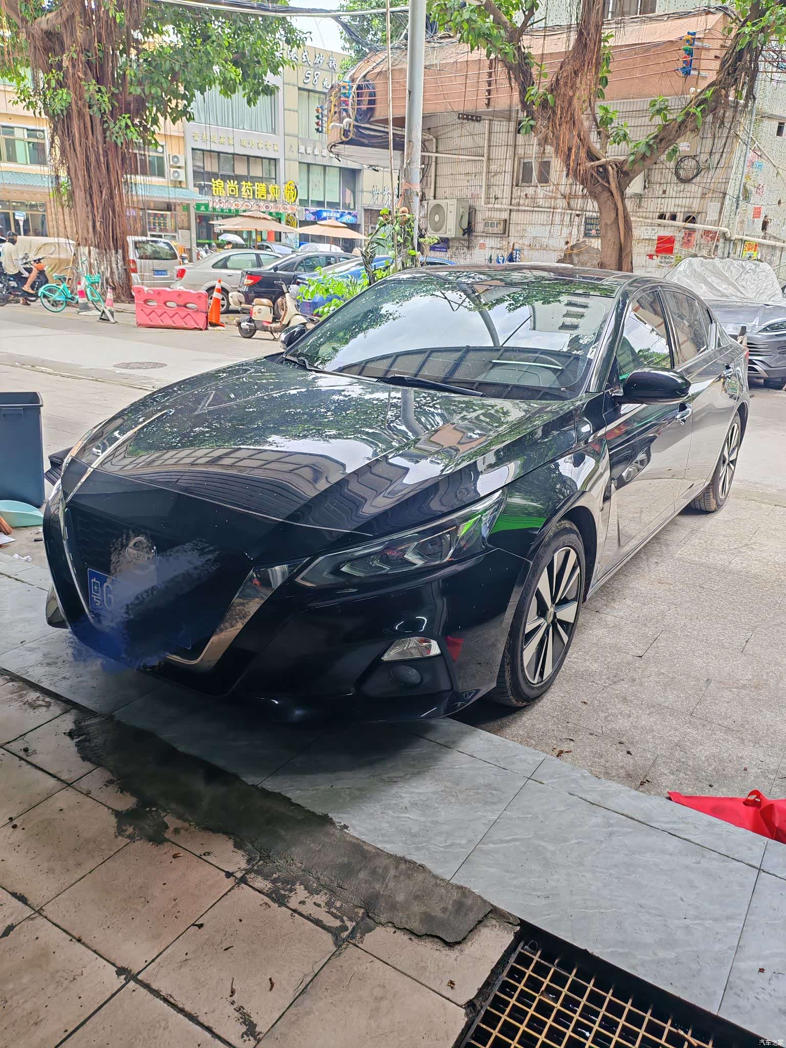Nissan Teana