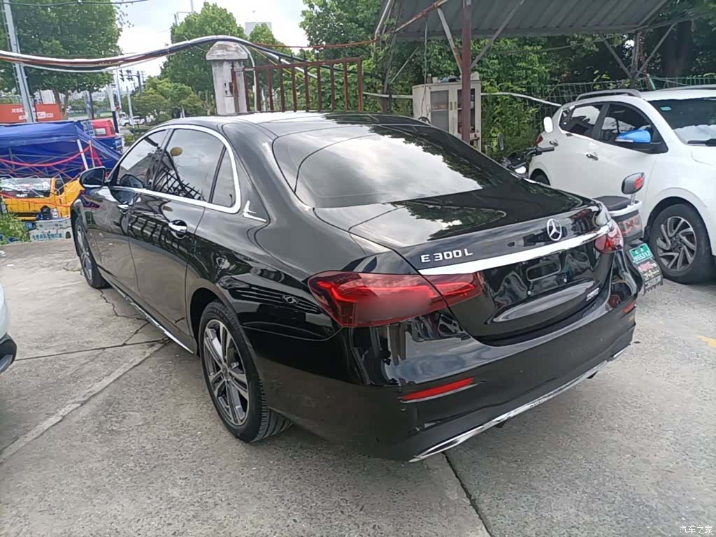 Mercedes-Benz E-Class, 2022 все фото