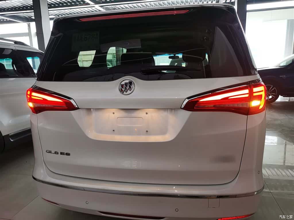 Buick GL8, 2018 6
