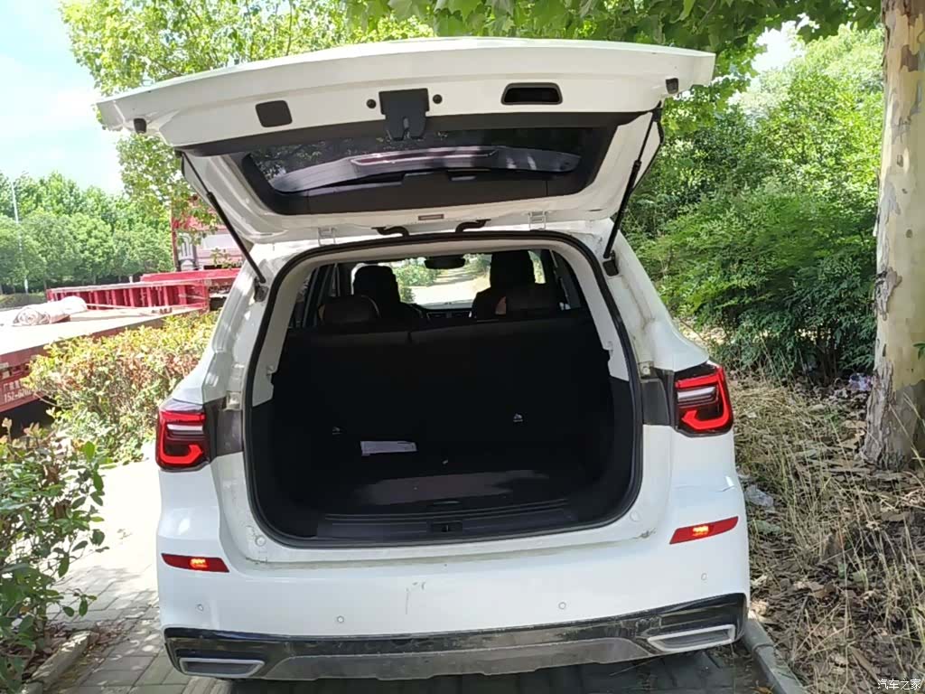Roewe RX5, 2025 19