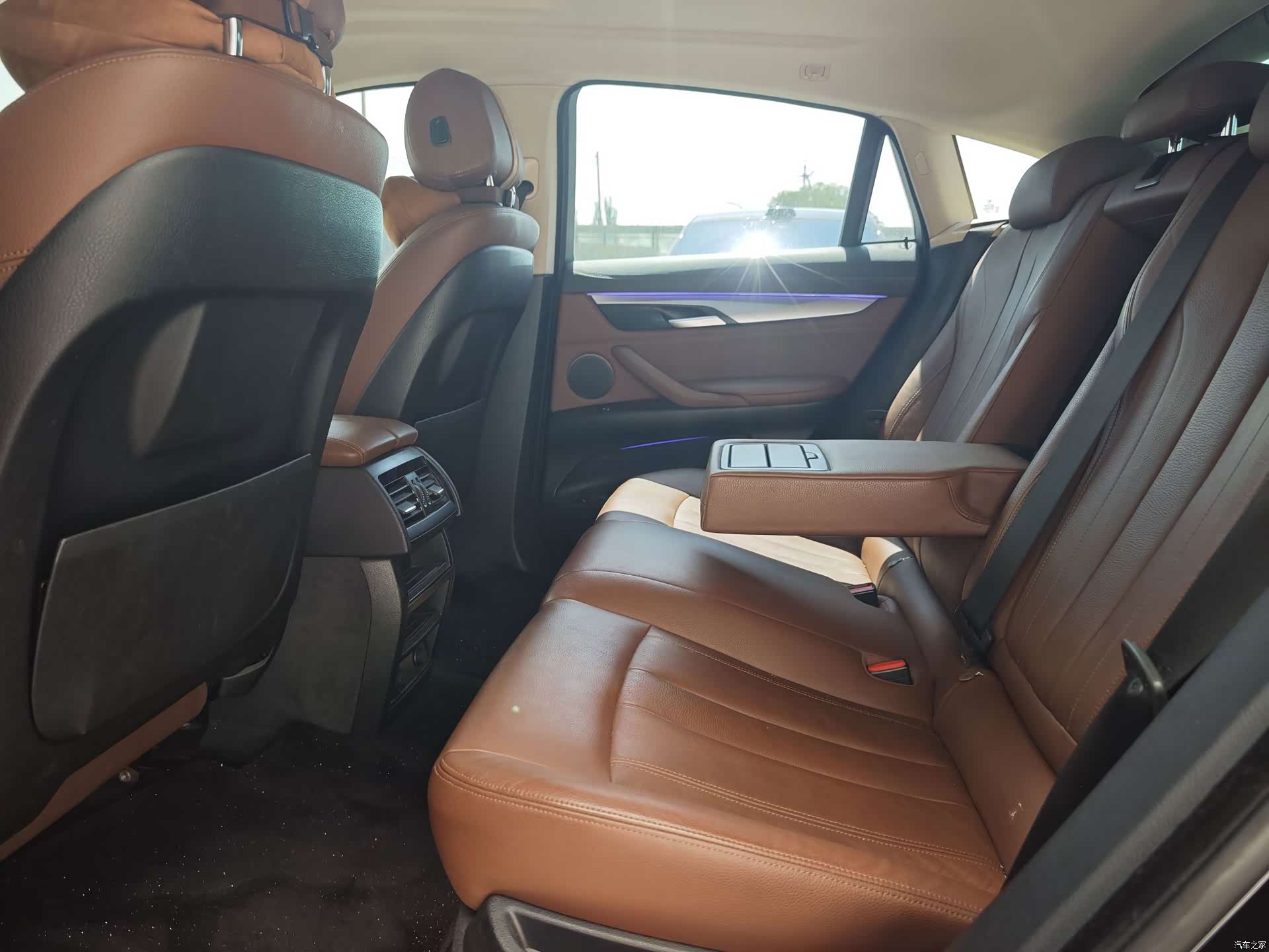 BMW X6, 2017 9