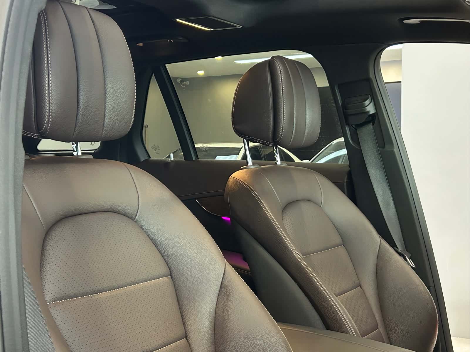 Mercedes-Benz GLC, 2022 10