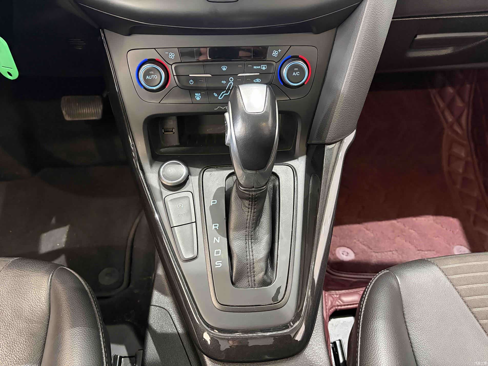 Ford Focus, 2016 25
