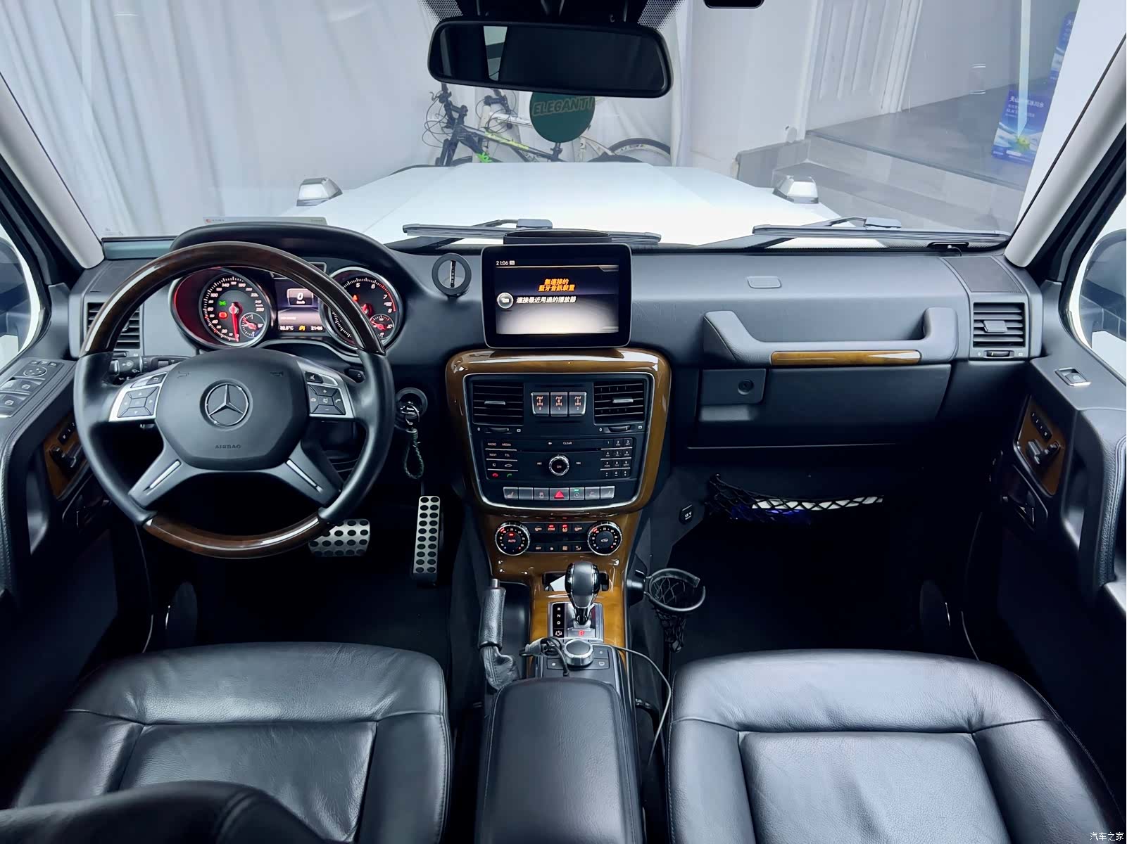 Mercedes-Benz G-Class, 2018 9