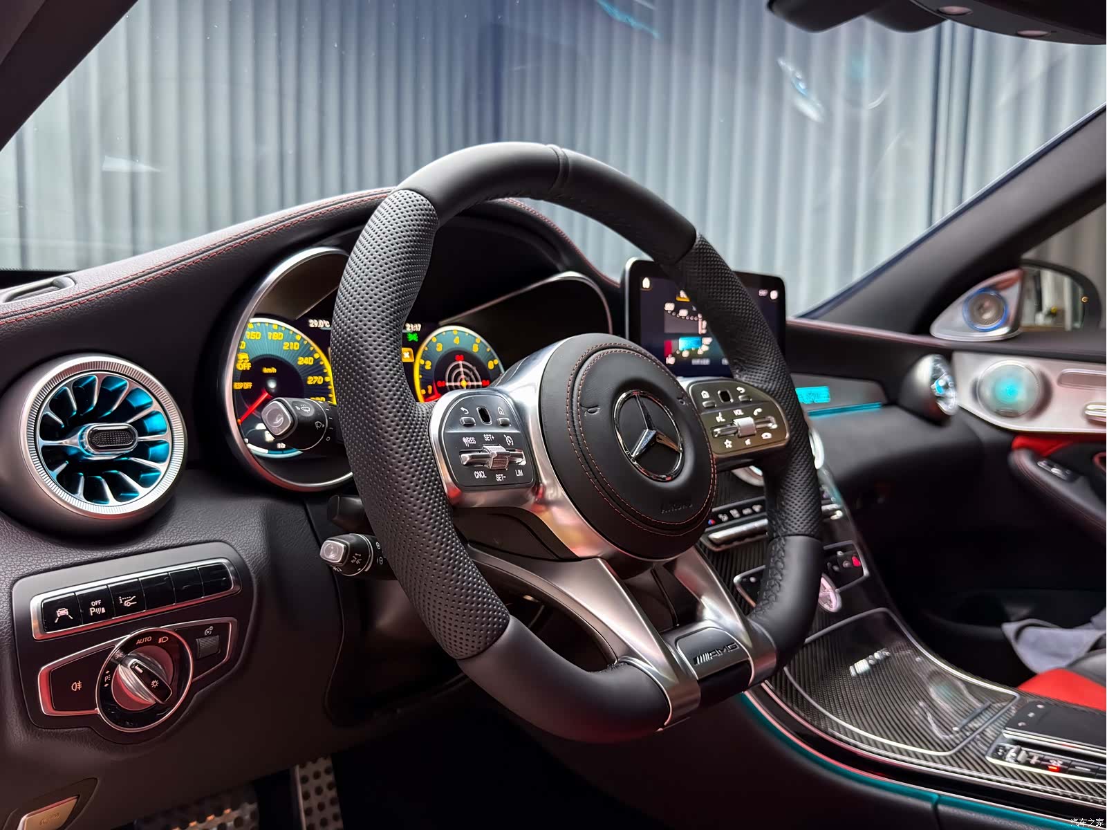 Mercedes-Benz C-Class, 2016 18