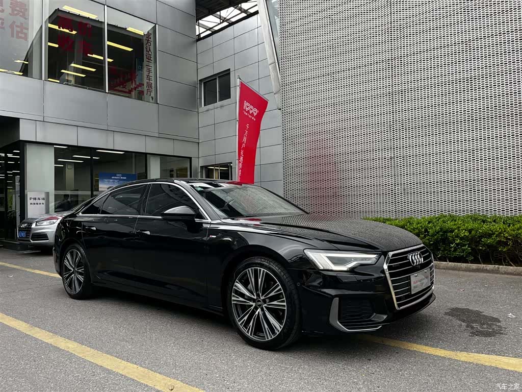 Audi A6L, 2022 3