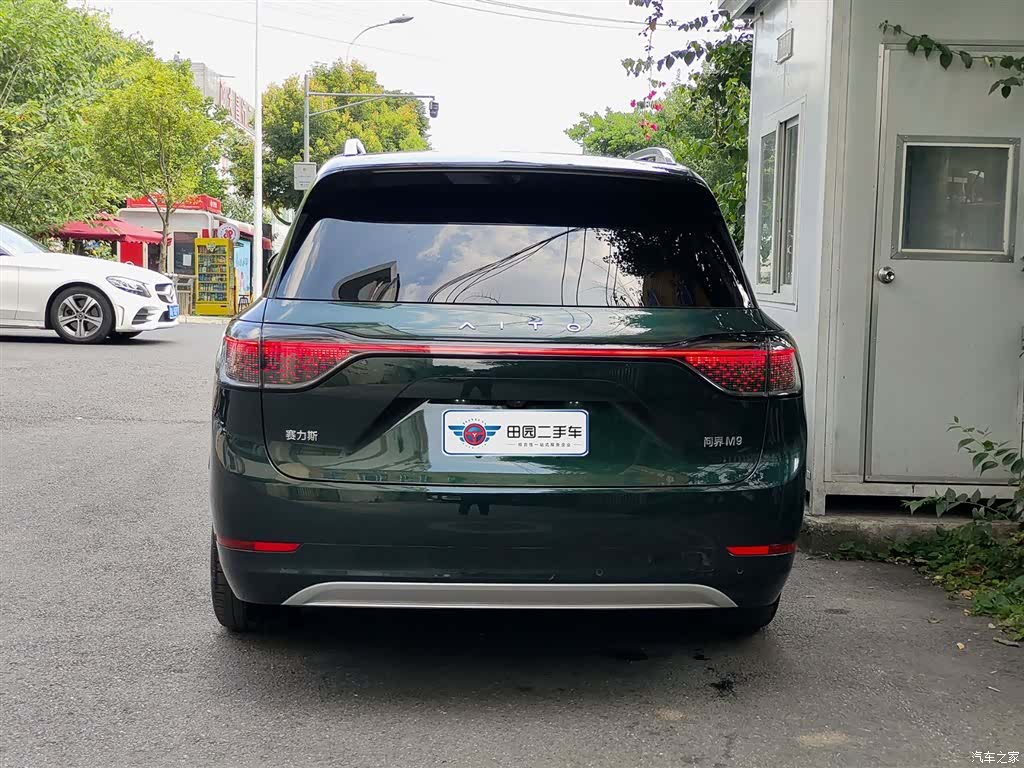 AITO M9, 2024 все фото