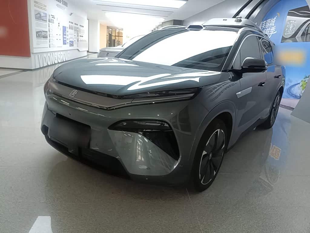 BYD Tang L