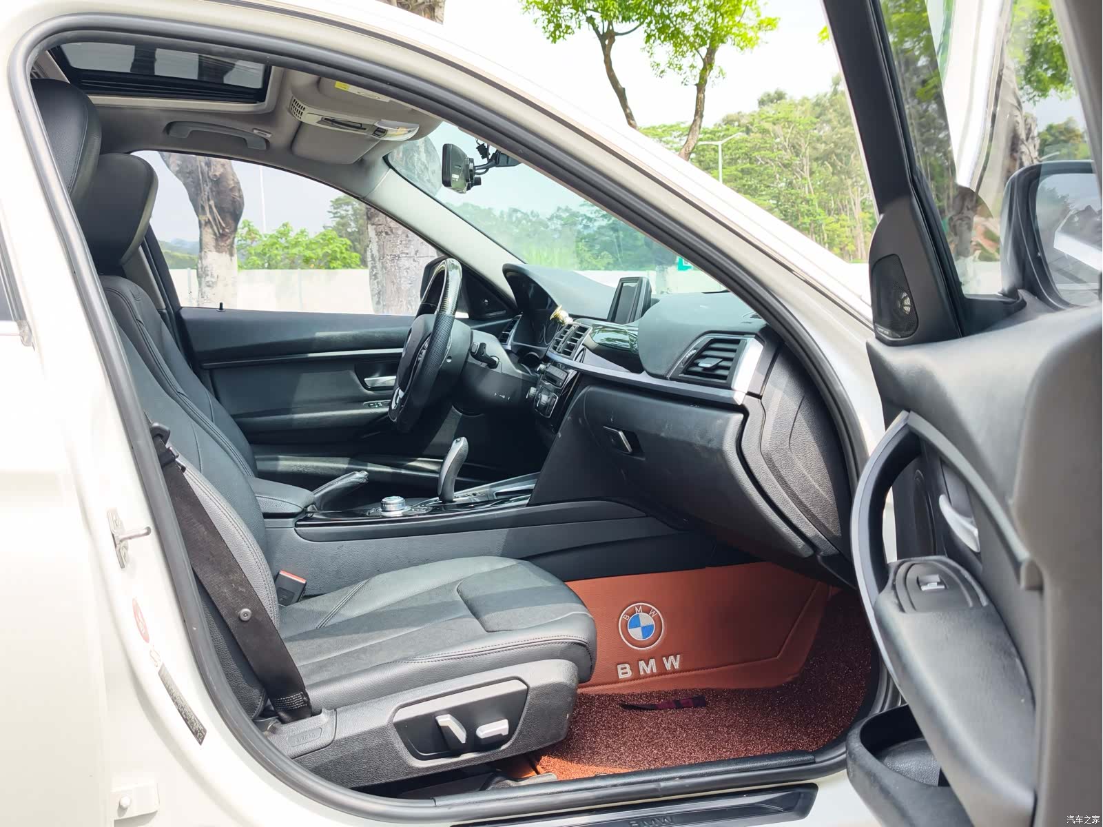 BMW 3 Series, 2017 13