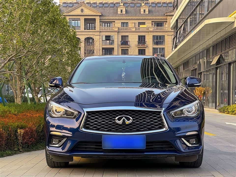 Infiniti Q50L Infiniti Q50L