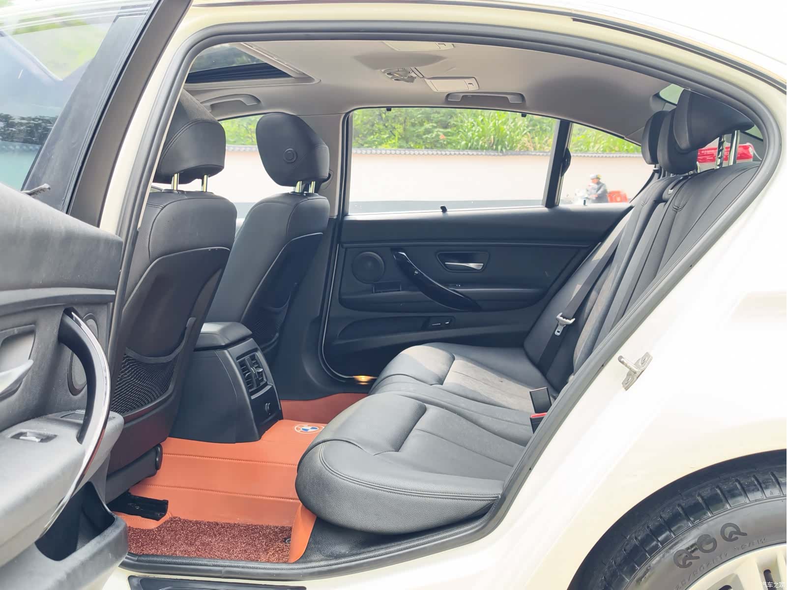 BMW 3 Series, 2017 11