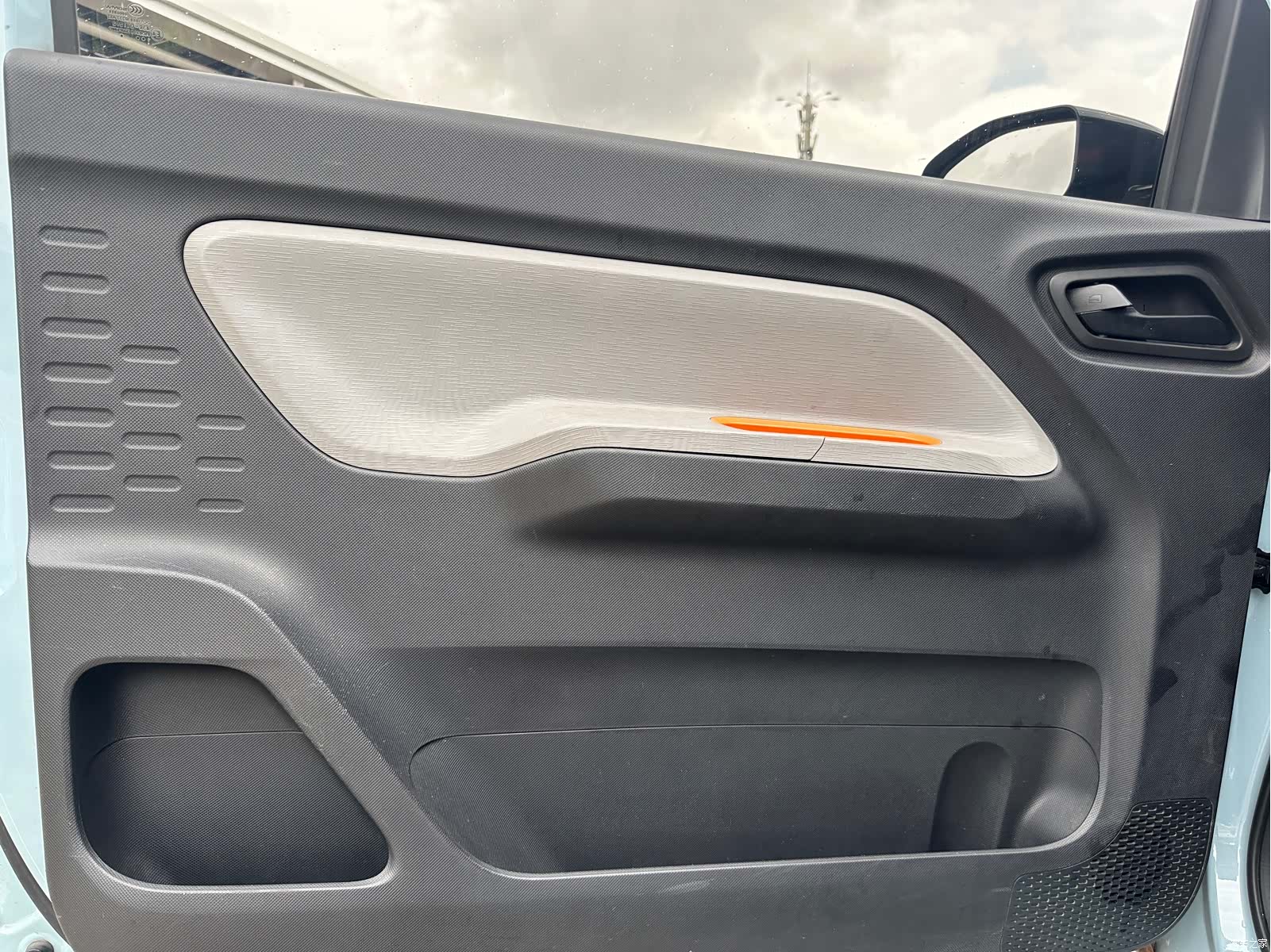 Wuling MINIEV, 2021 10