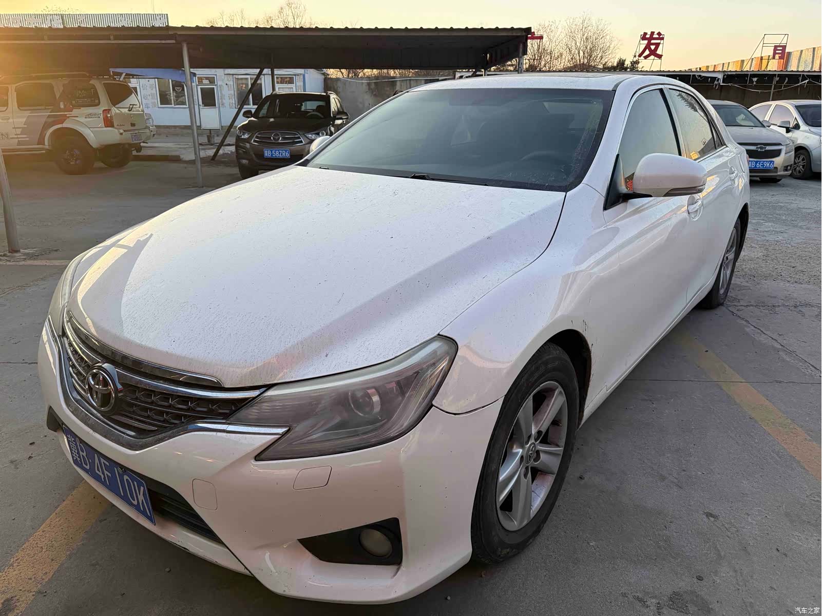 Toyota 2.5V, 2016 1