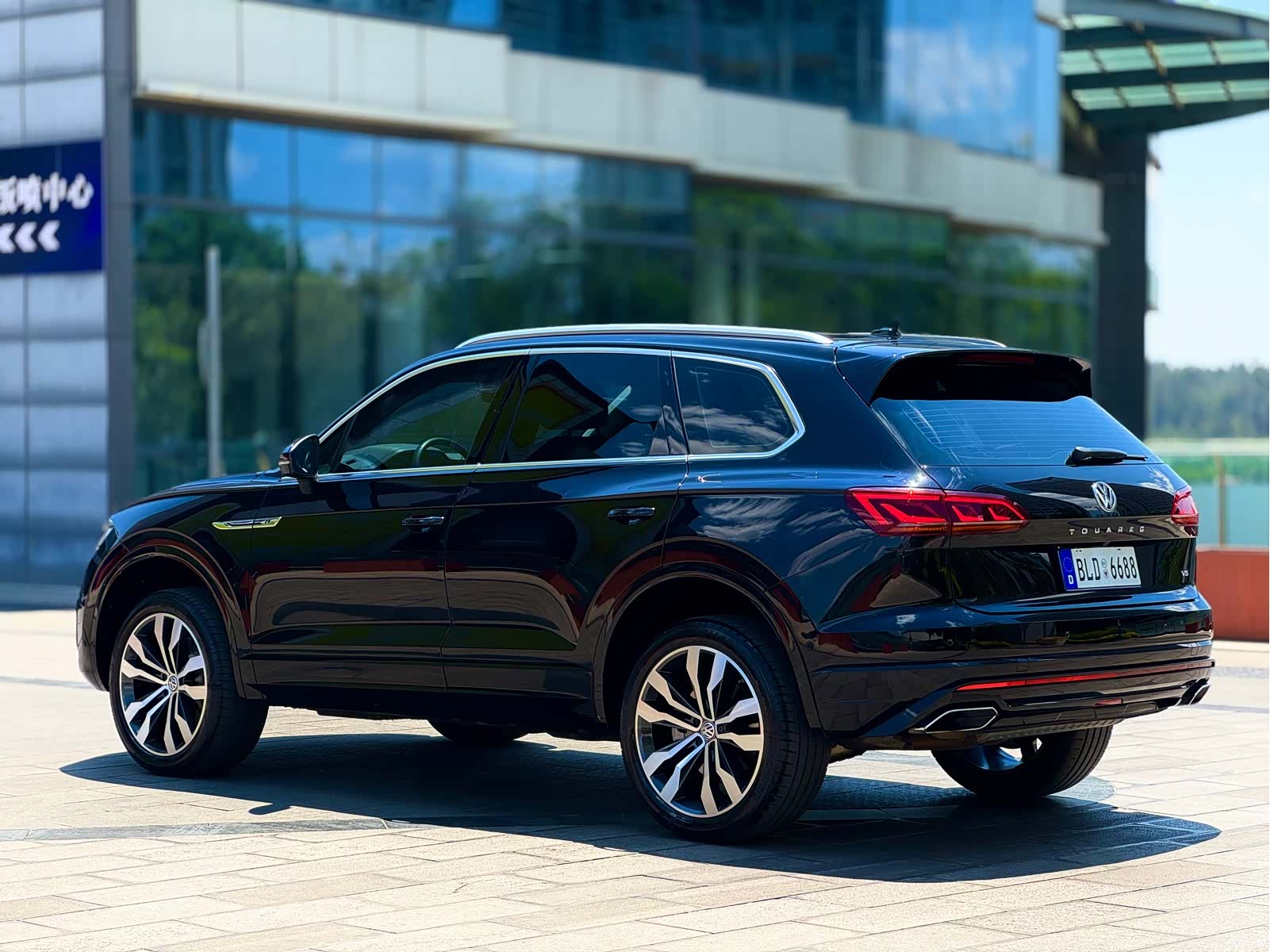Volkswagen Touareg, 2021 19