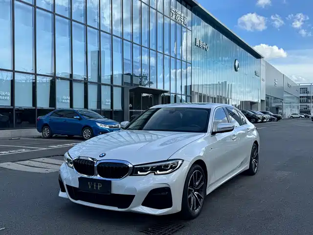 BMW 3 Series 2021 — купить из Китая под заказ