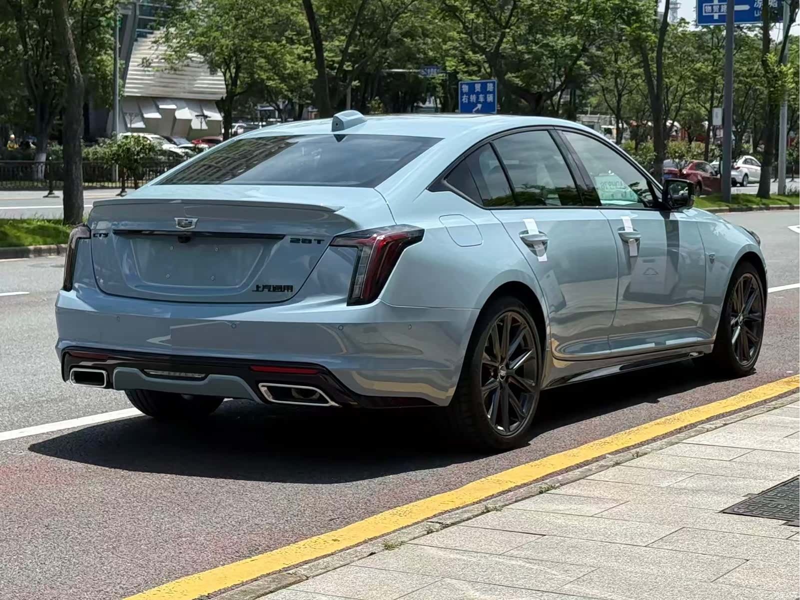 Cadillac CT5, 2025 9