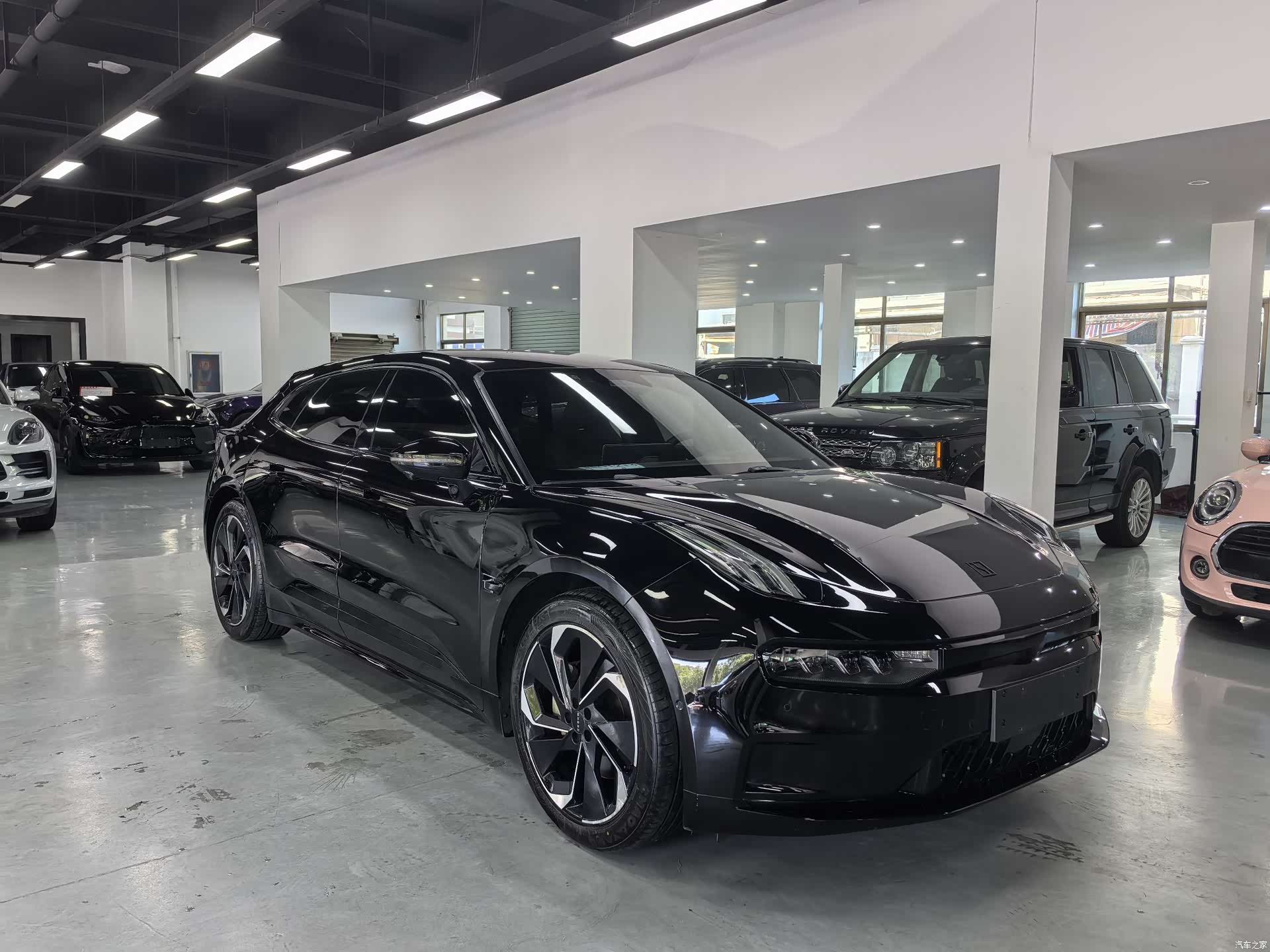 Zeekr 001, 2023 3