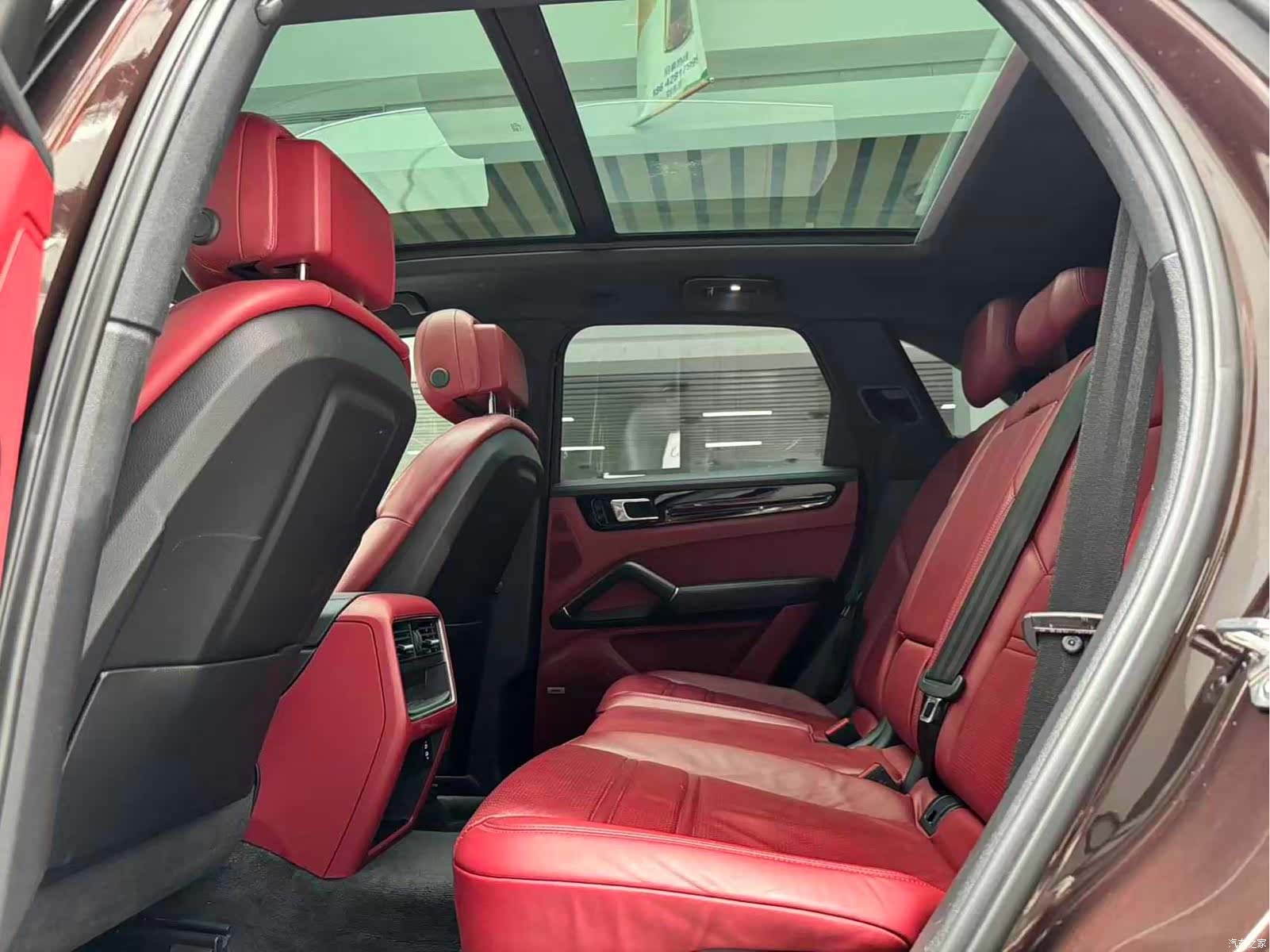 Porsche Cayenne, 2019 15