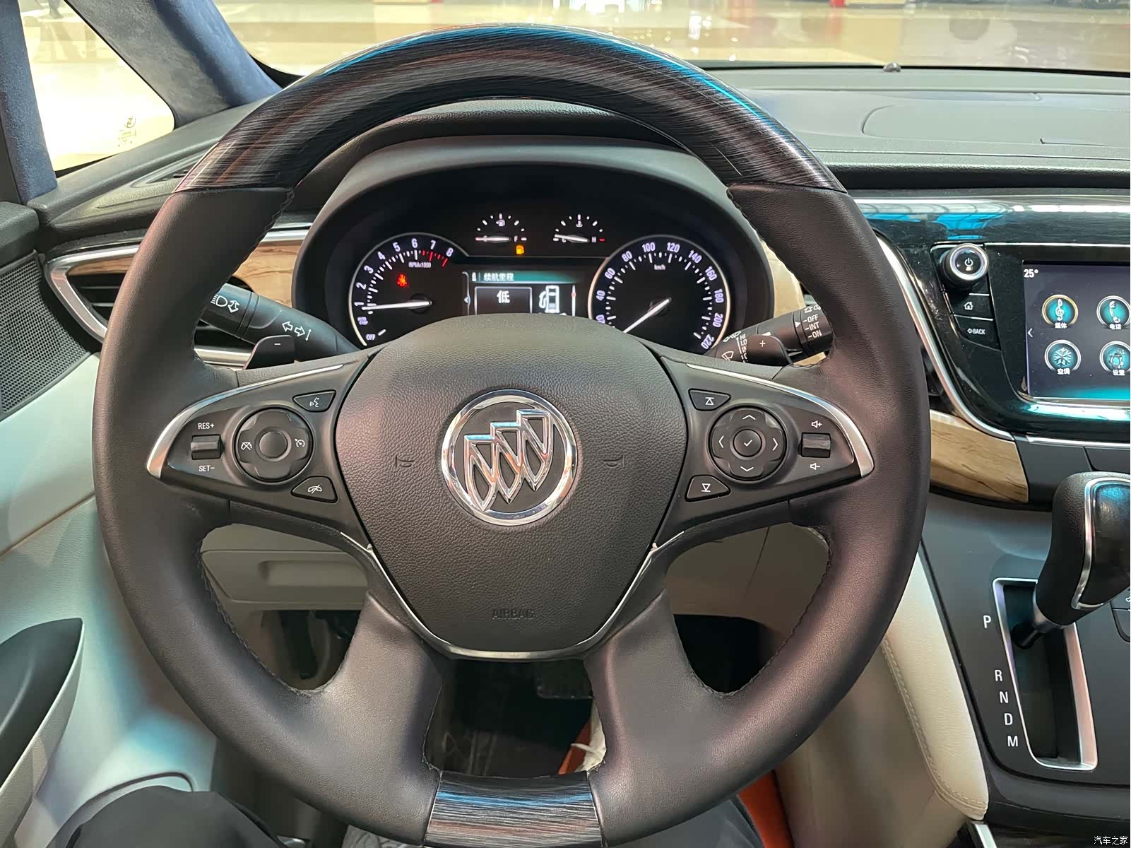 Buick GL8, 2019 17