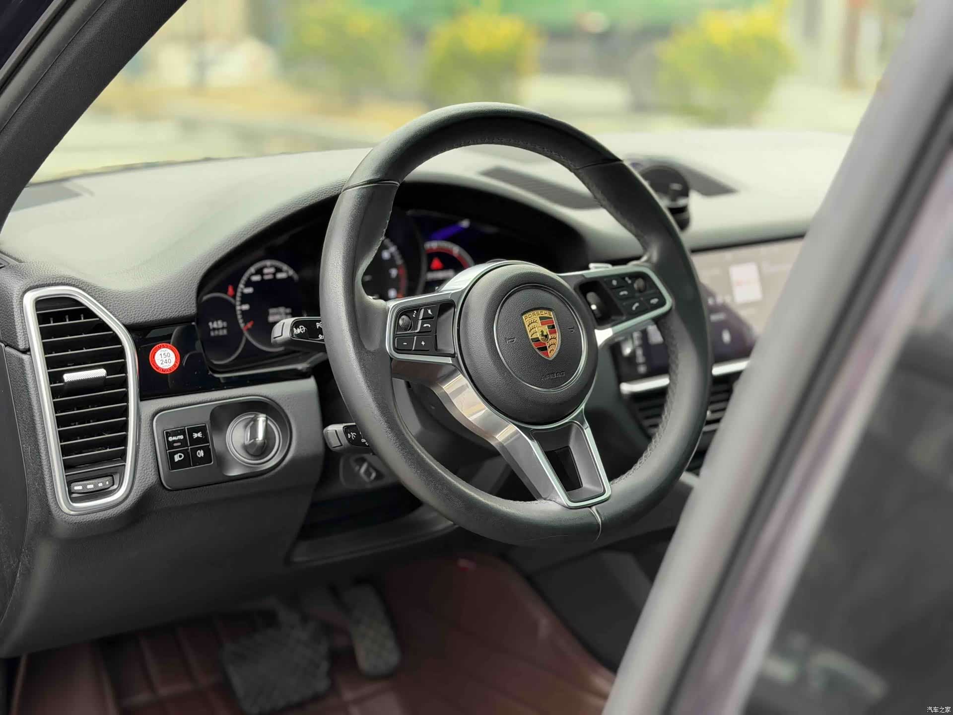Porsche Cayenne, 2019 15