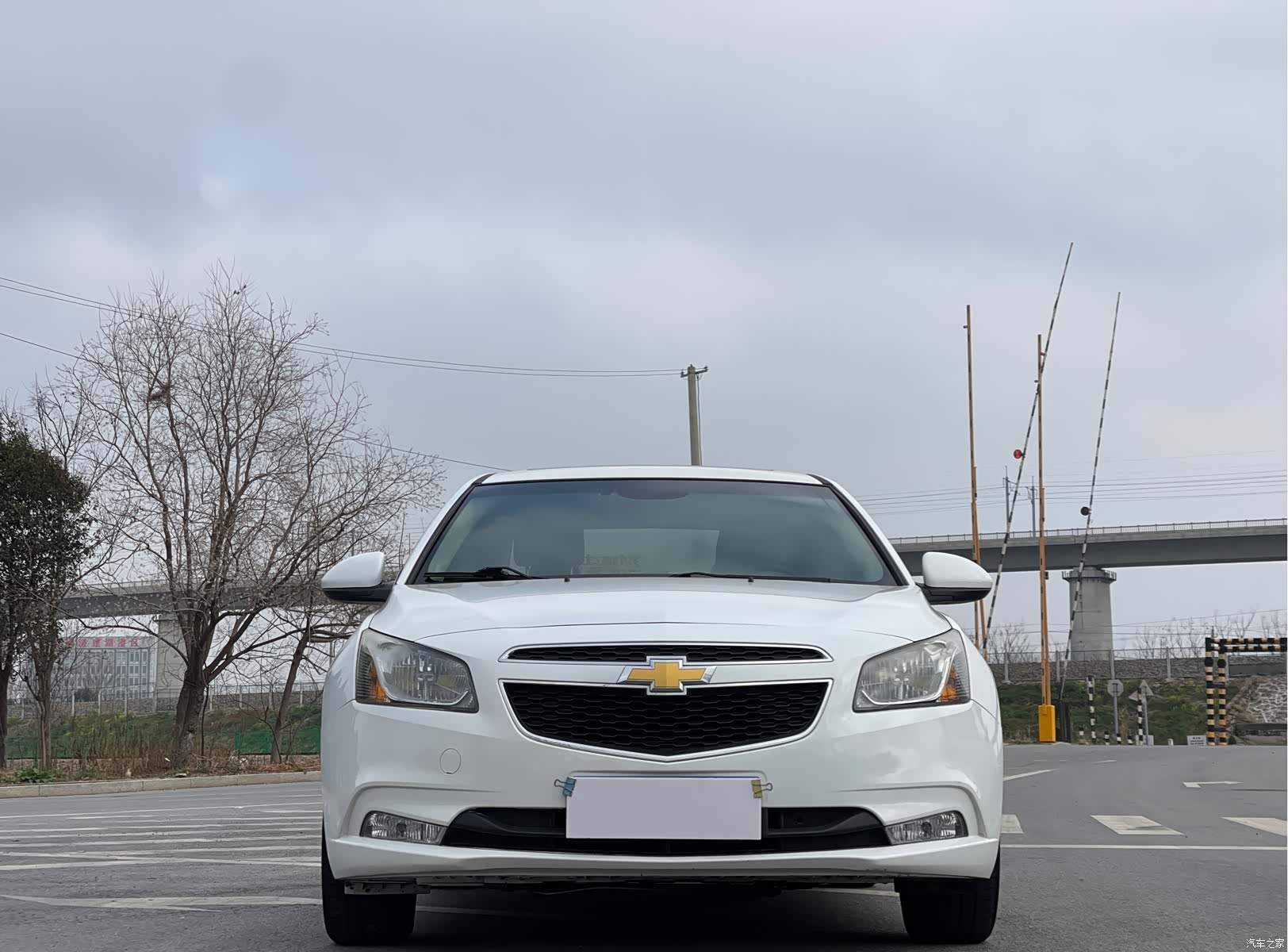 Chevrolet SE, 2015 2