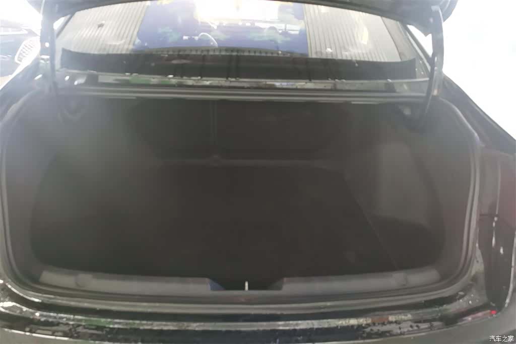 Geely Preface, 2021 4