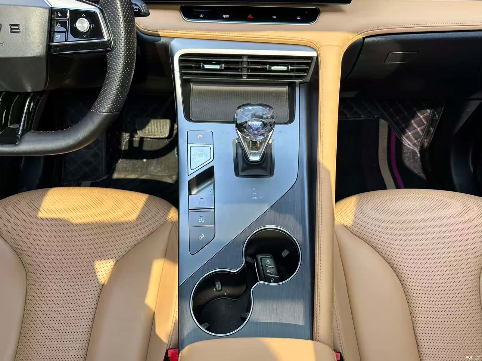 Roewe RX5, 2023 17