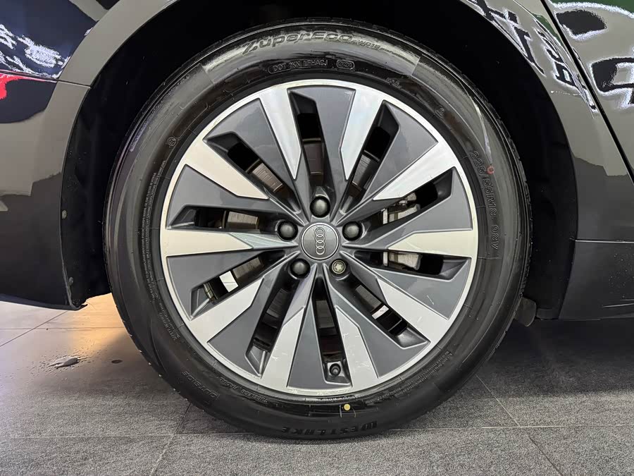 Audi A6L 2021, фото 15