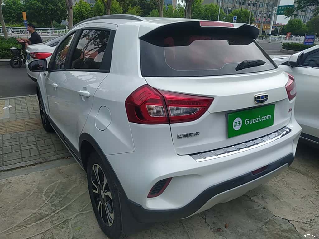 Geely X3, 2018 все фото