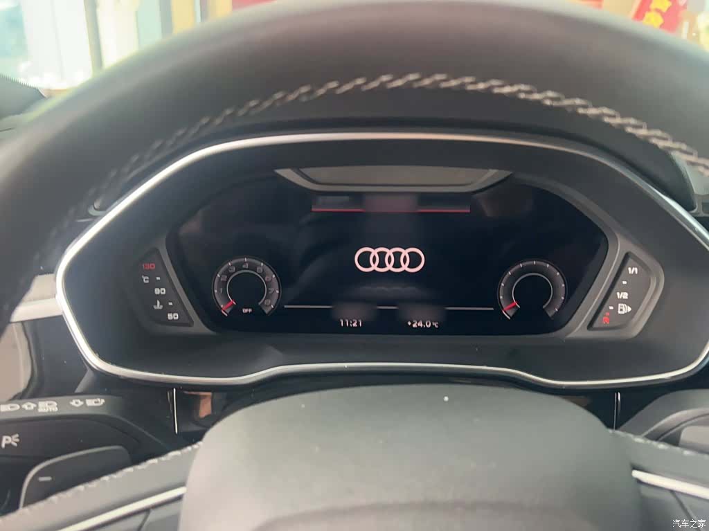 Audi Q3, 2024 все фото