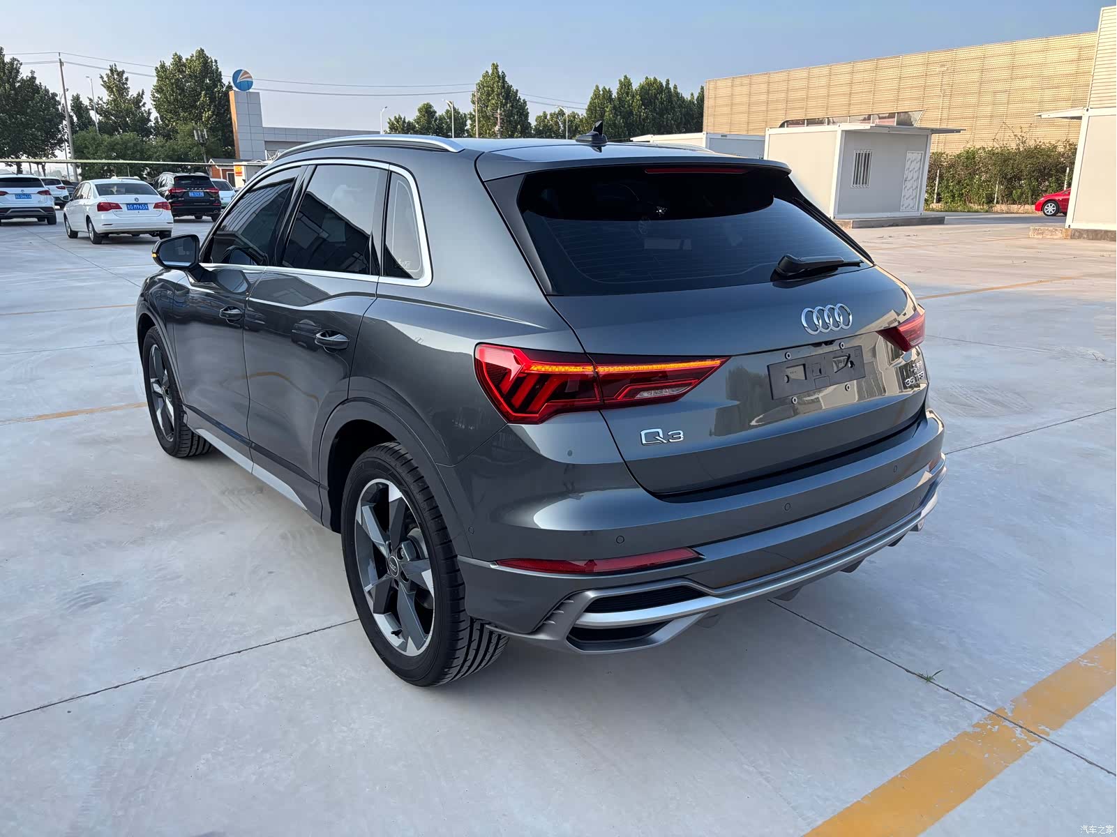 Audi Q3, 2022 3