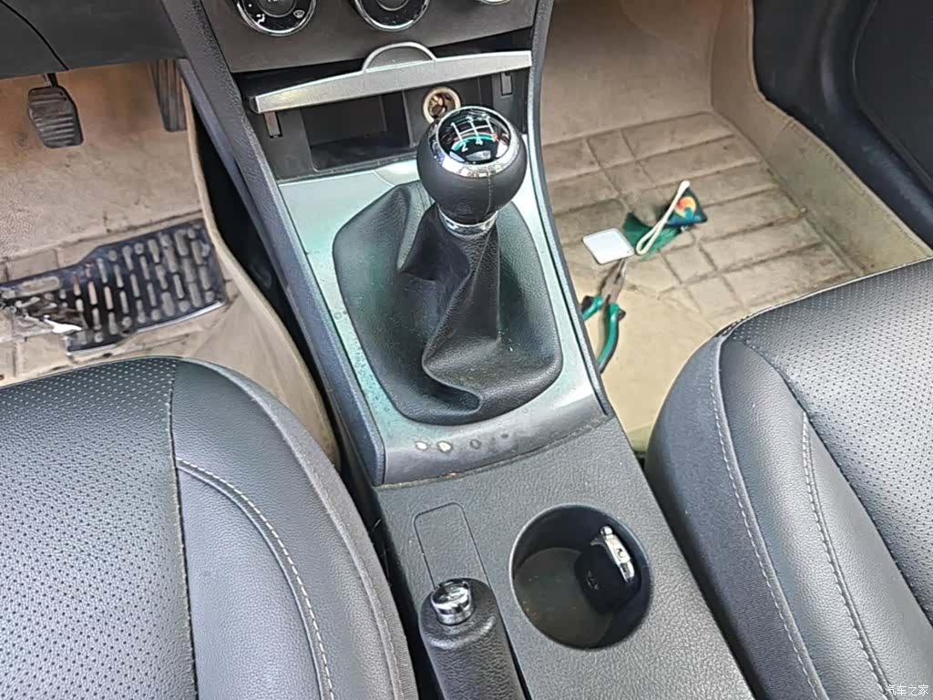 BYD L3, 2014 10