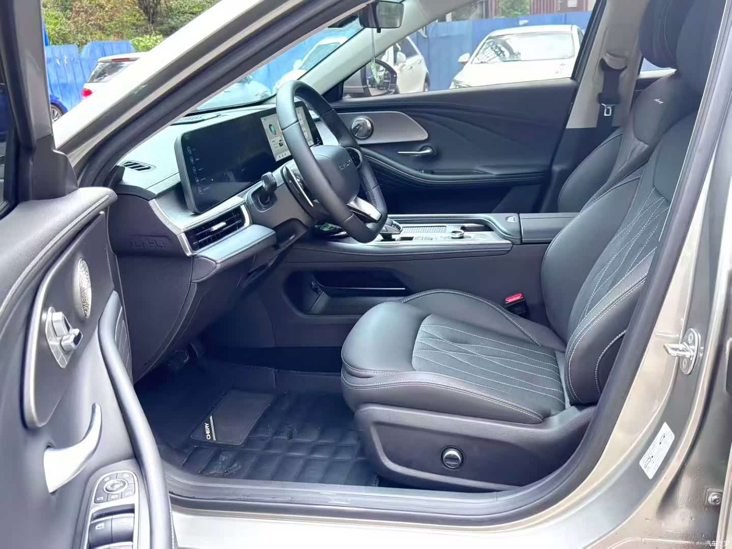 Chery Arrizo 8, 2022 6