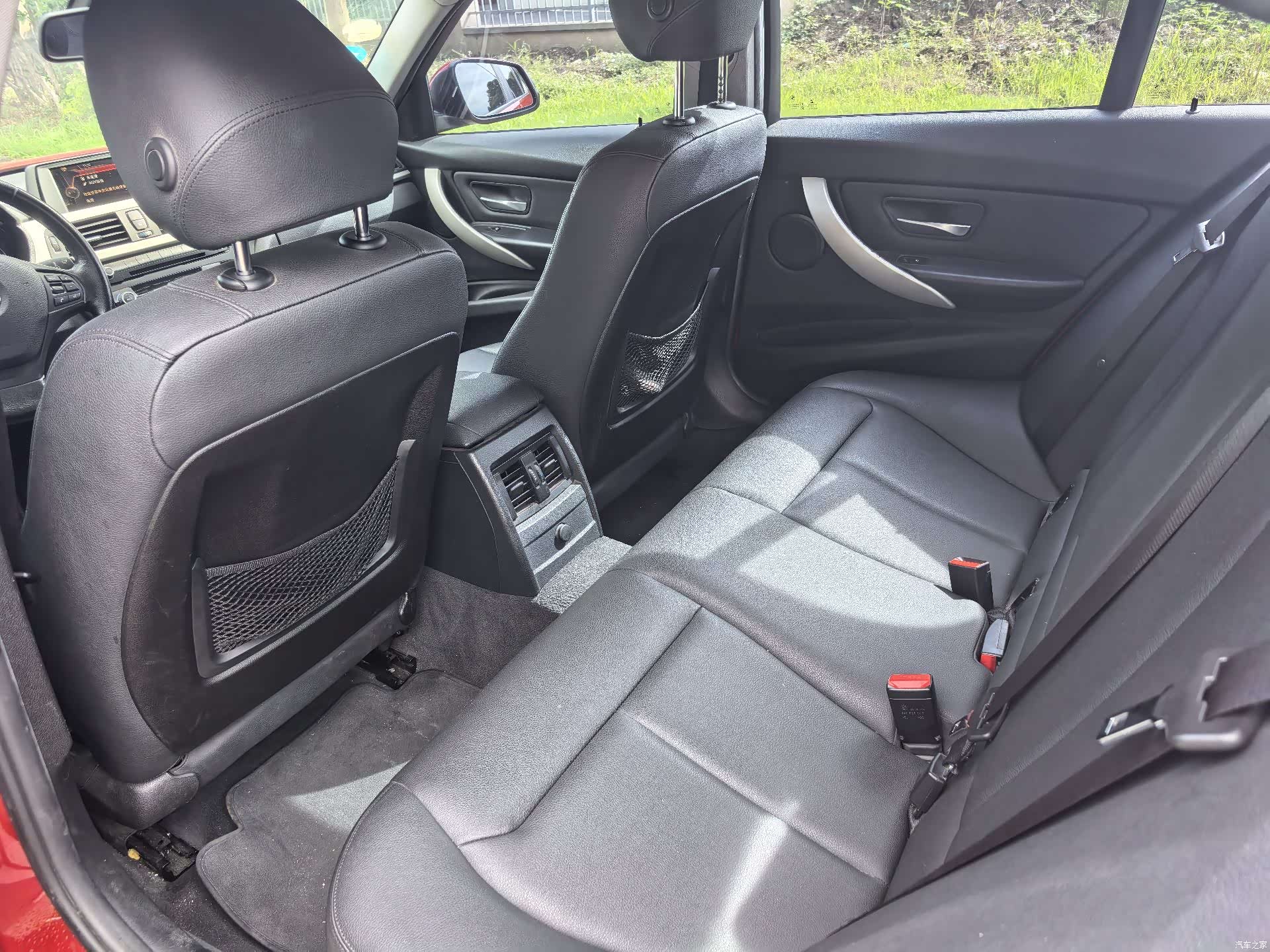 BMW 3 Series, 2015 все фото