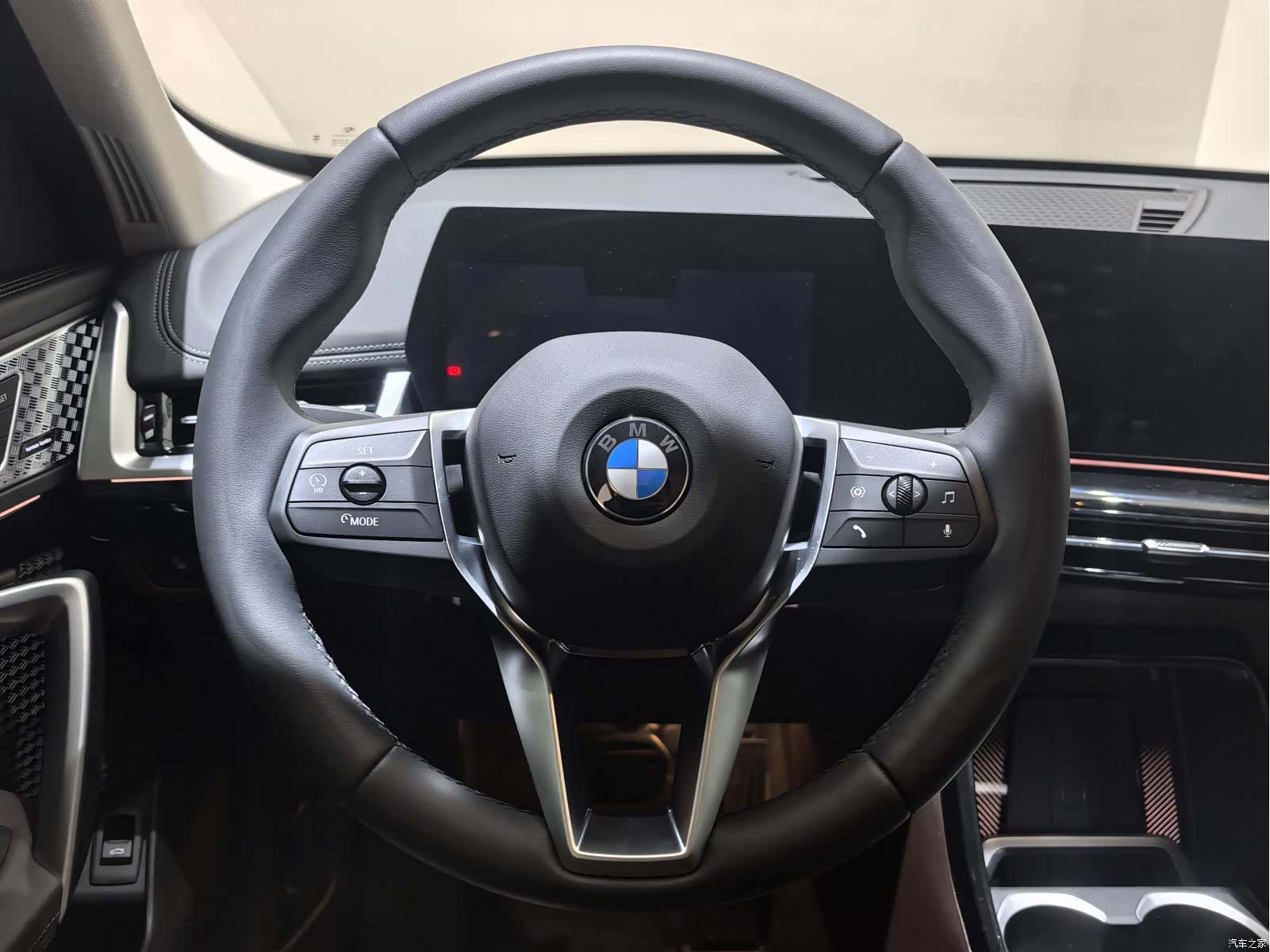 BMW X1, 2025 6