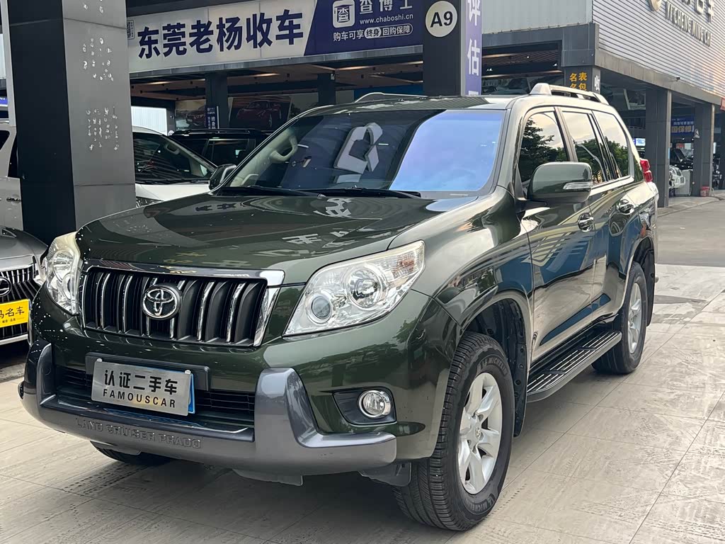 Toyota Land Cruiser Prado 2010 2.7L AT Standard