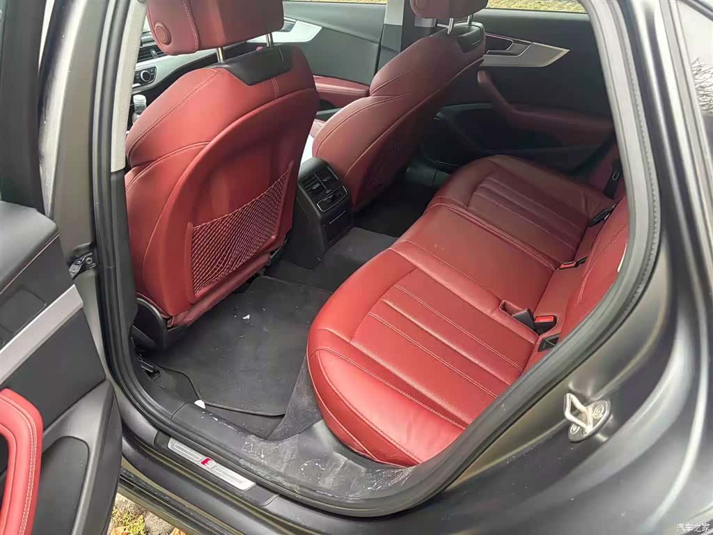 Audi A4L, 2022 12