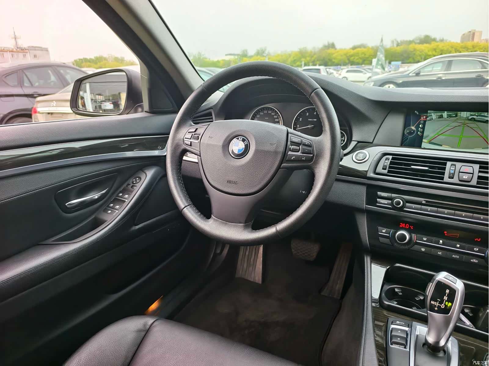 BMW 5 Series, 2012 16
